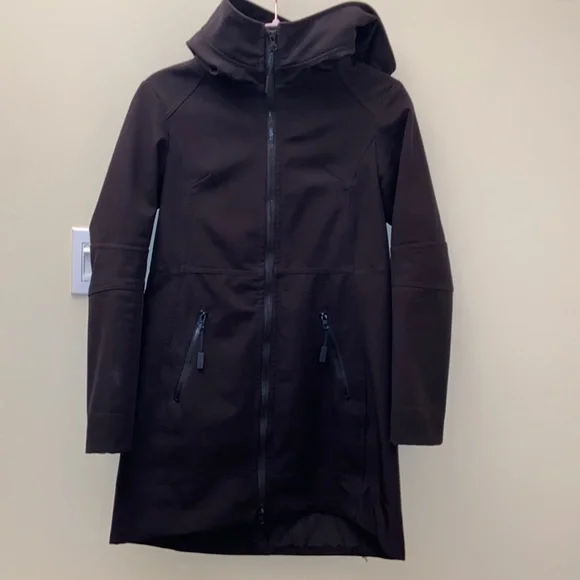 Rain jacket - Picture 1 of 5